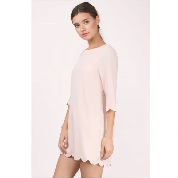 Tobi Blush Pink Scalloped Shift Dress - Picture 6 of 7